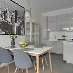 Appartamento Nowe Orlowo Garden By Downtown